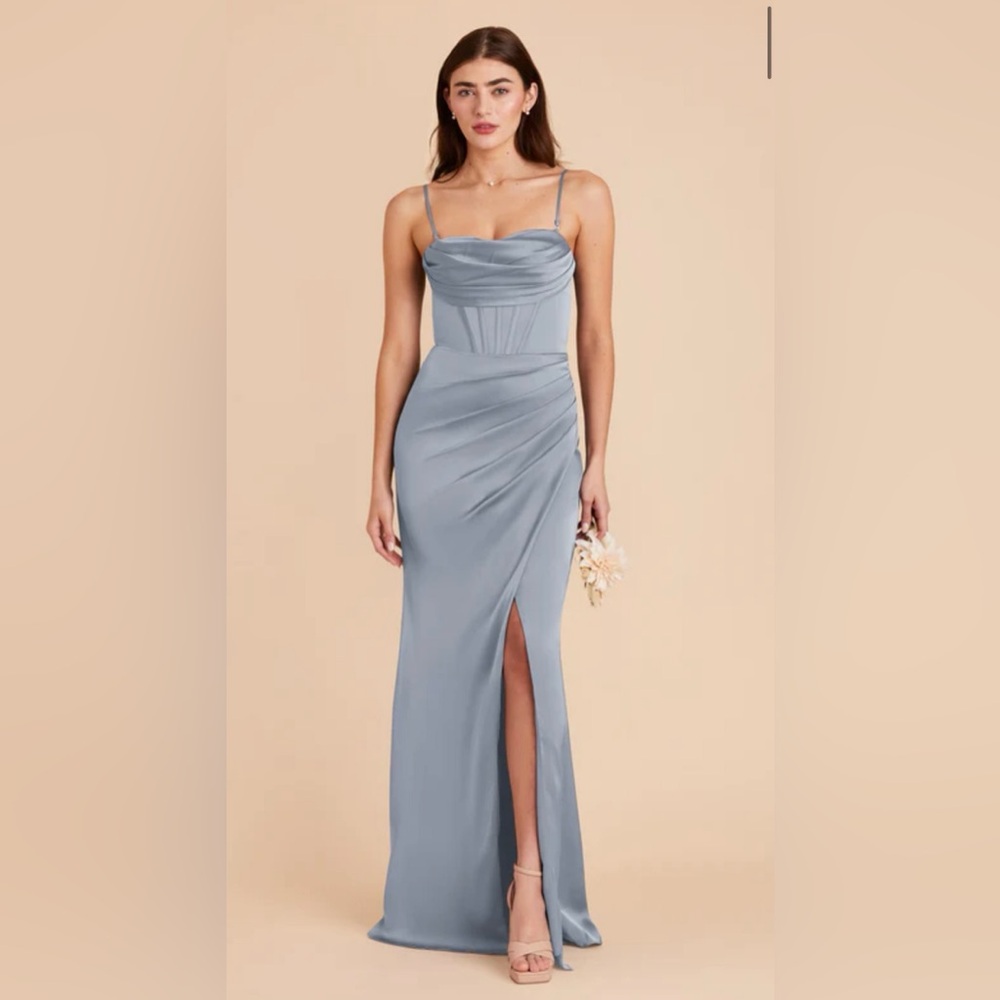 Birds Grey- Carrie Dress
$135
Matte Satin Dusty Blue